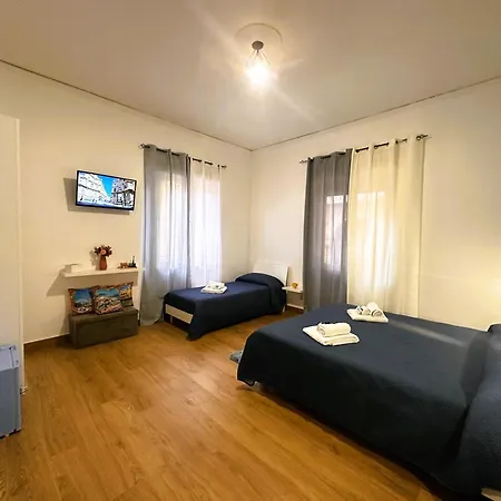 Ai Papiri 4*